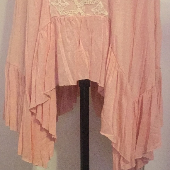 Mauve Pink Asymmetrical Crochet Detail Tunic Top - Picture 4 of 9